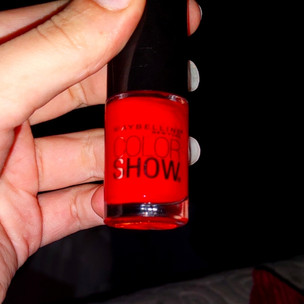 Bright red cover for nails